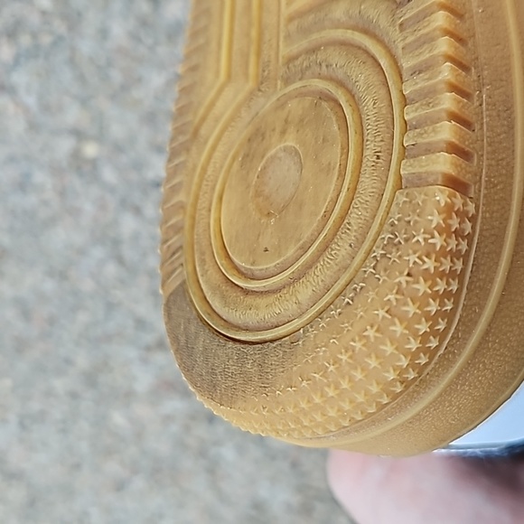 Nike Air Force 1 LV8 Go The Extra Smile - Picture 12 of 17